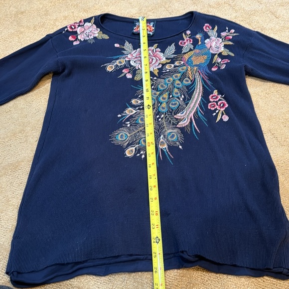 Beautiful Embroidered Johnny Was Sweatshirt - Picture 7 of 9